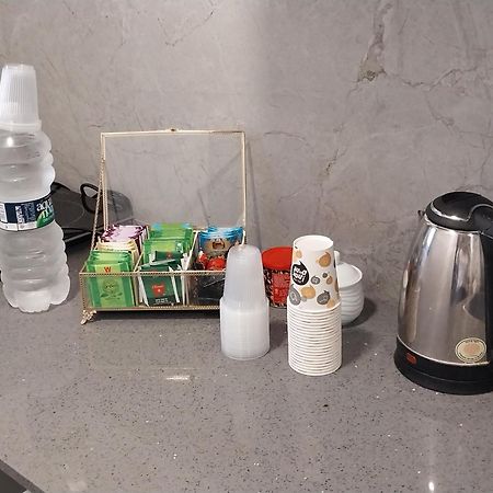 Apartament שירת דבורה בבני ברק Giv'at Shemu'el Zewnętrze zdjęcie
